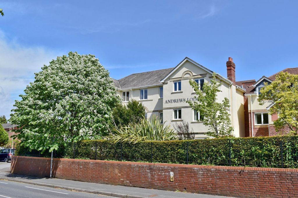 Additional image 7 of 1 bed flat for saleTylers Close, Lymington, Lymington SO41