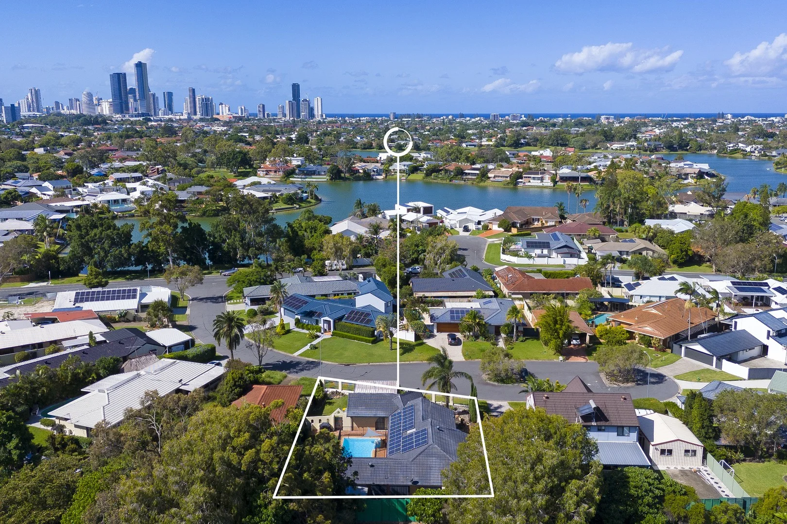 11 Henning Court, Mermaid Waters QLD 4218