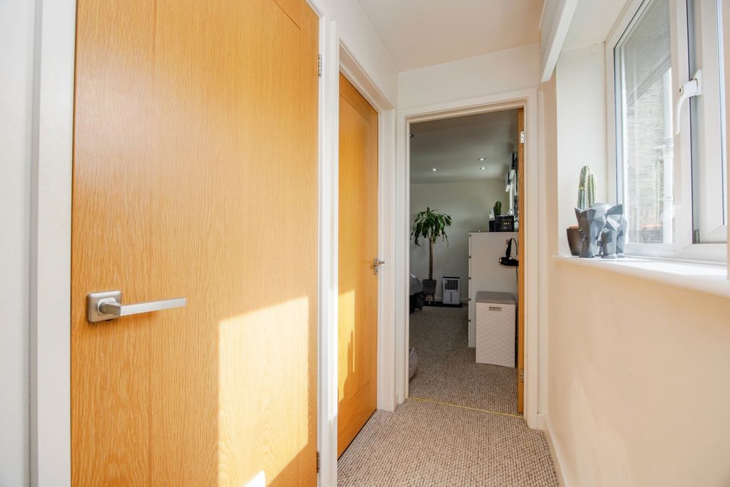 Additional image 12 of 1 bed flat for saleHigher Bore Street, Bodmin, Cornwall PL31