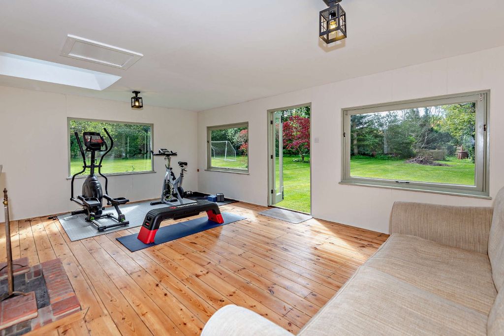 Additional image 18 of 6 bed detached house for saleWinkfield Street, Maidens Green, Windsor, Berkshire SL4