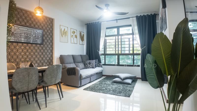 240A Jurong East Avenue 1