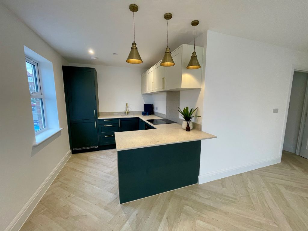 Additional image 5 of 2 bed flat for saleWest Cliff Gardens, Bournemouth BH2
