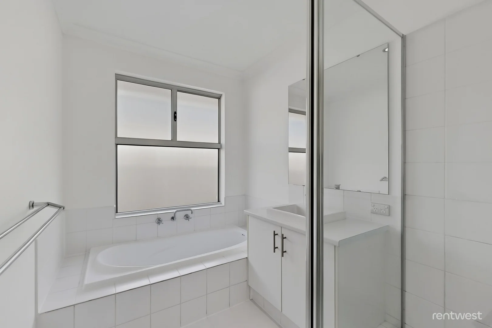 Additional image 10 of 48 Sorrento Turn, Secret Harbour WA 6173