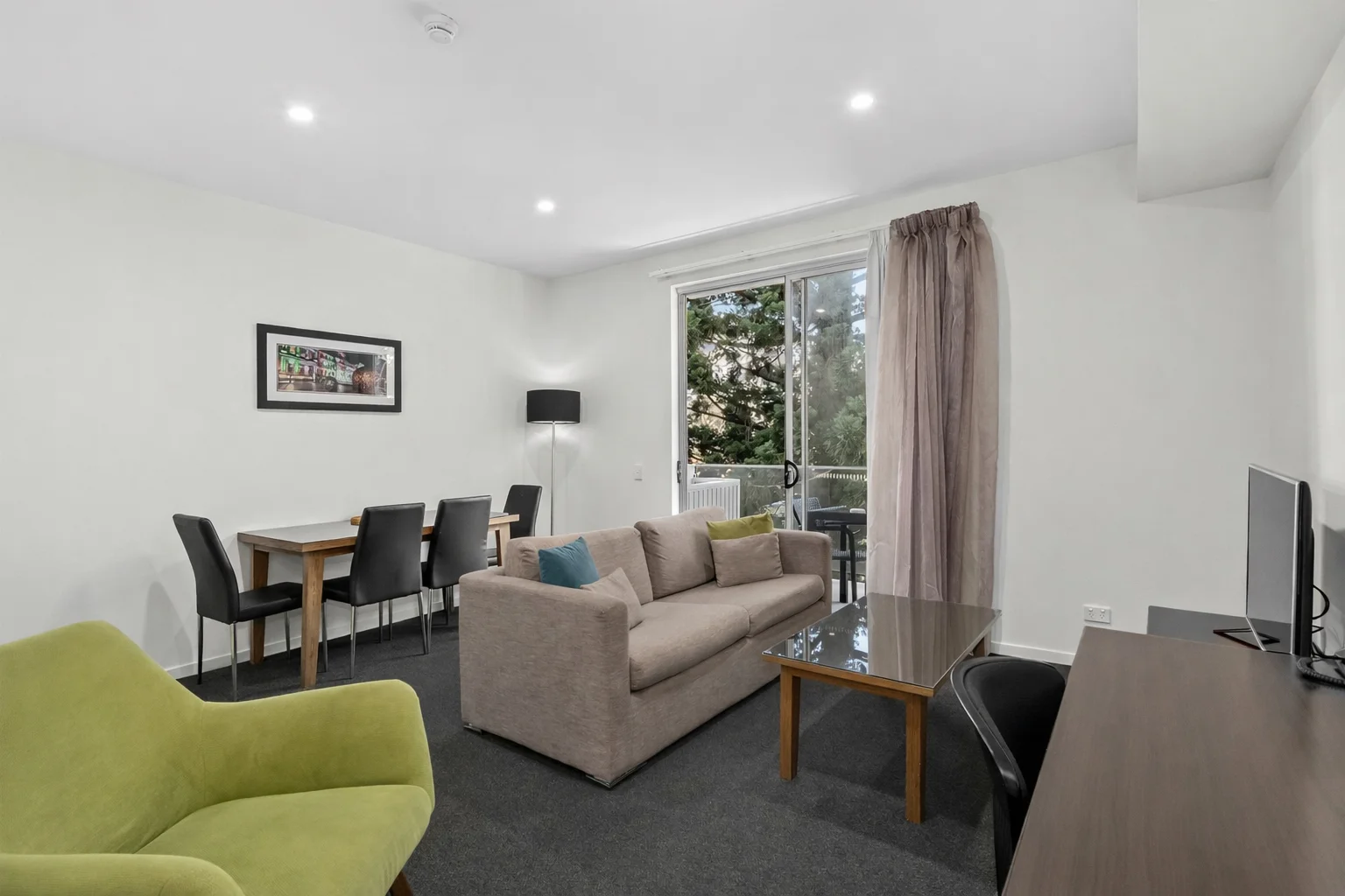 105/40 Playfield Street, Chermside QLD 4032 photo 2