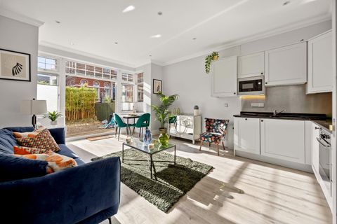 Haverstock Hill, Belsize Park NW3