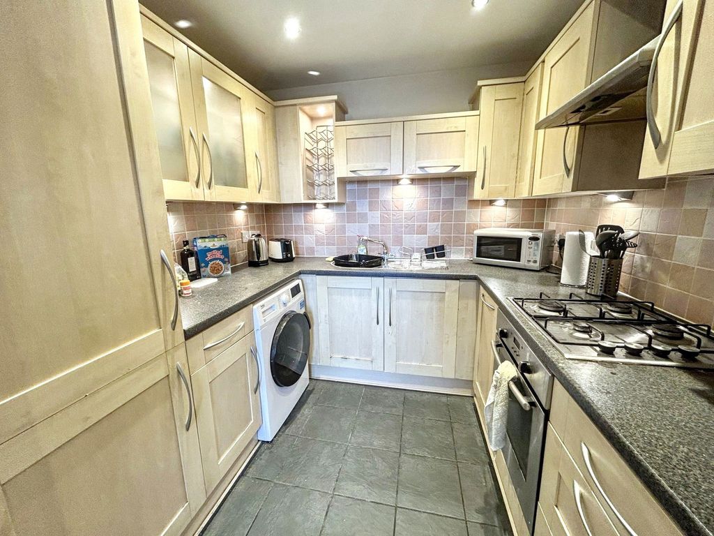 Additional image 5 of 2 bed flat for saleNunn Gardens, Fellside Road, Whickham, Newcastle Upon Tyne NE16
