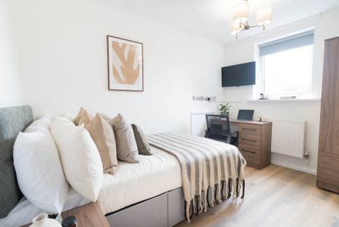 Apt 505, Cambridge House #210787 M15, Room to rent