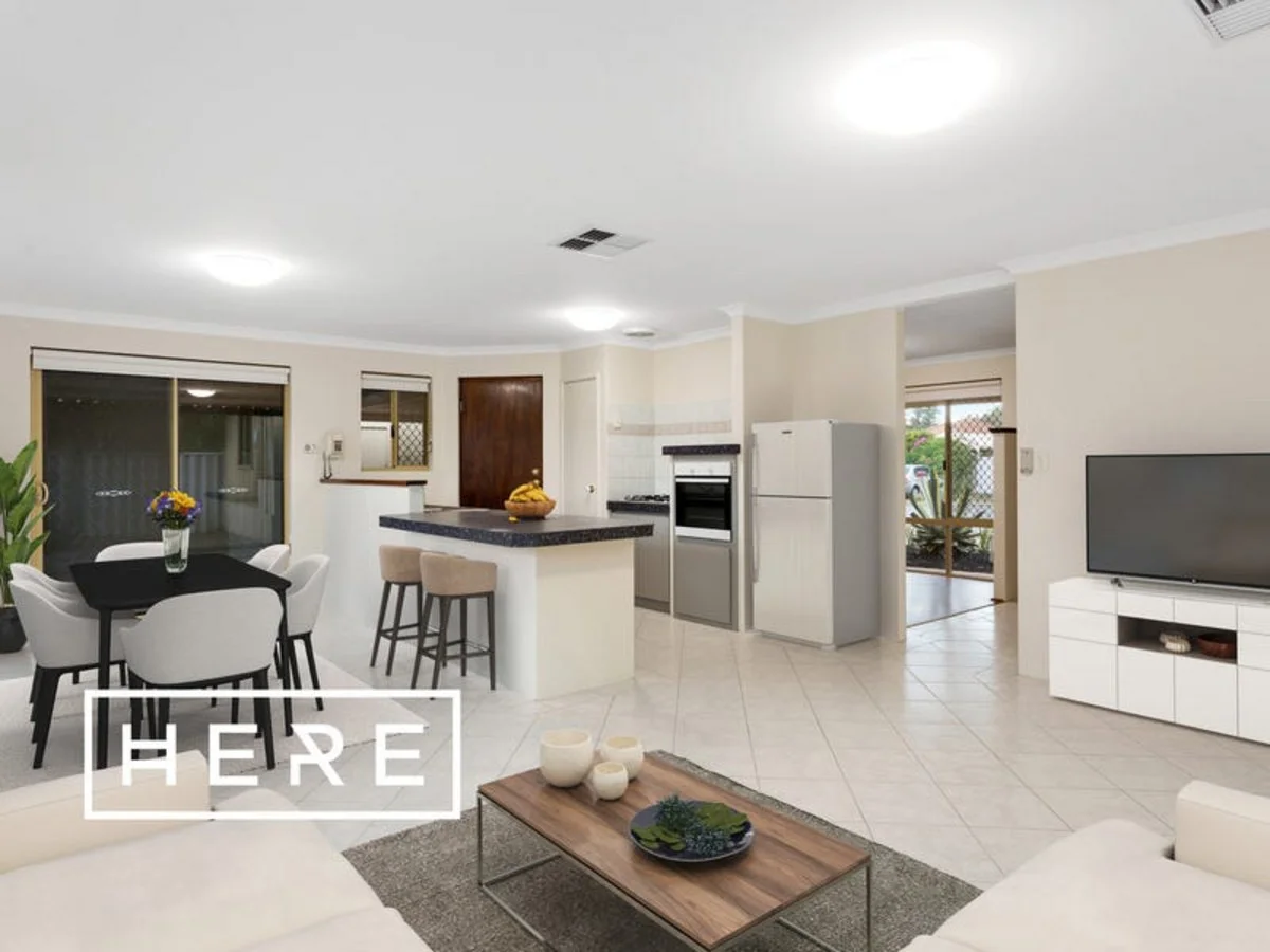 6 Bull Place, Queens Park WA 6107