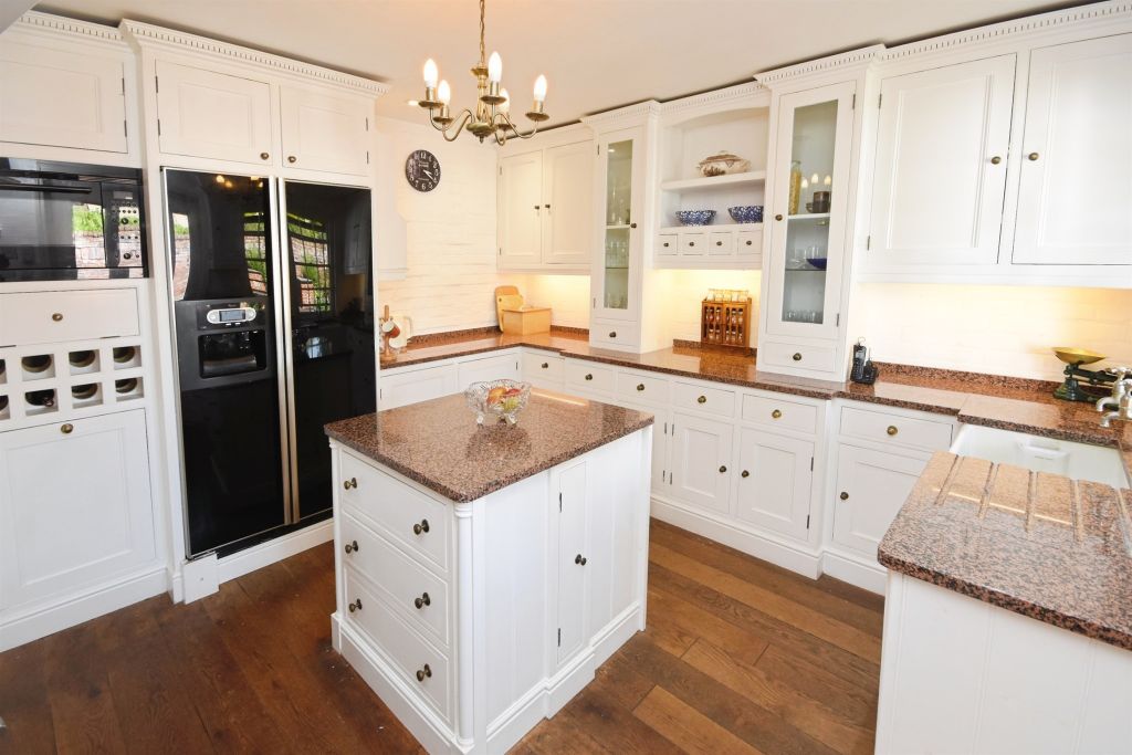 Additional image 3 of 6 bed terraced house for saleBradford Street, Braintree CM7