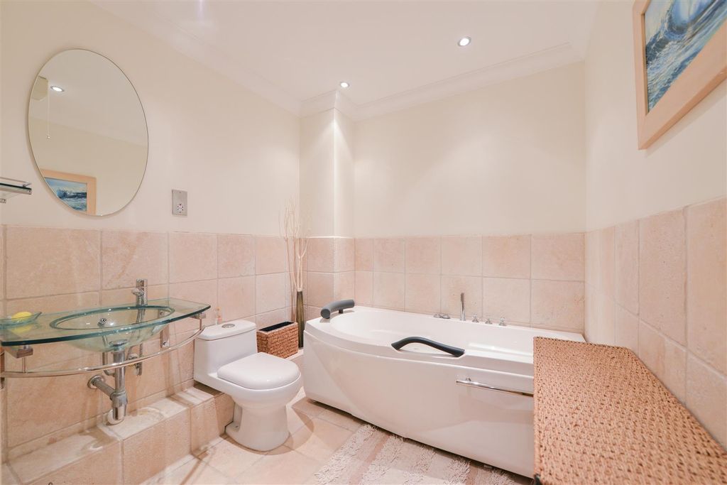 Additional image 9 of 2 bed flat for saleJoss Gap Road, Broadstairs CT10