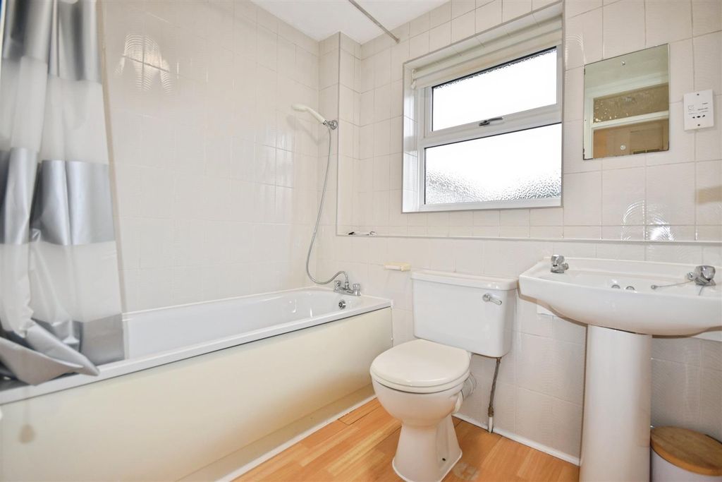 Additional image 8 of 1 bed terraced house for saleManor Vale, Brentford TW8