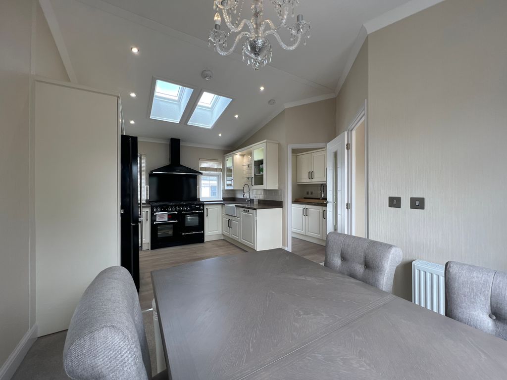 Additional image 5 of 2 bed mobile/park home for salePlot 8 East Court Steps, Saltmarshe Castle, Tedstone Warfe, Bromyard, Herefordshire HR7