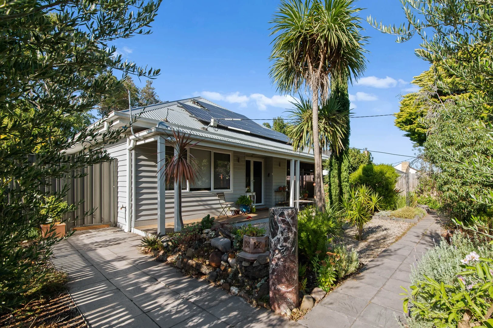 32a Ella Grove, Chelsea VIC 3196