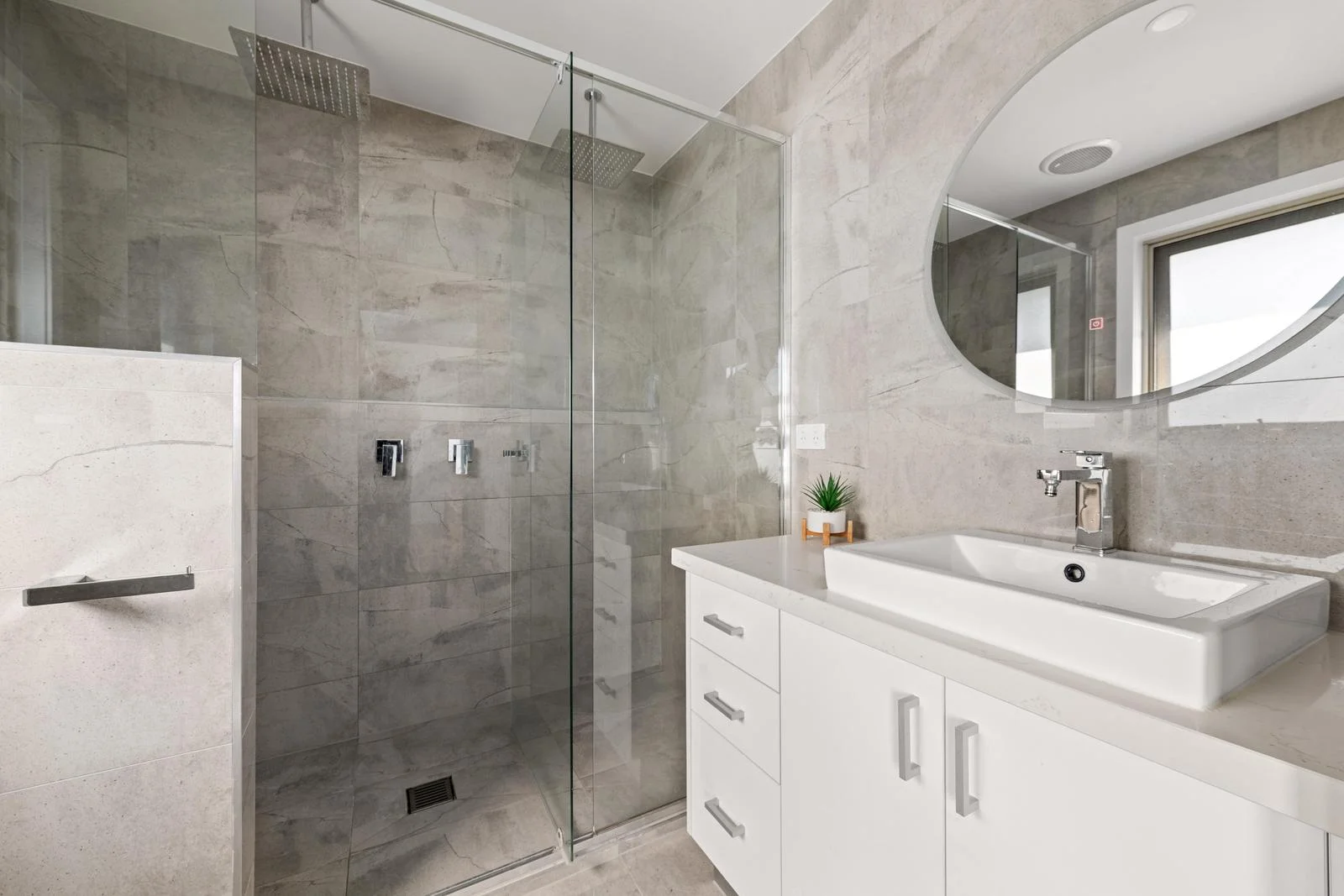 Additional image 8 of 1/54 Pine Street, Reservoir VIC 3073