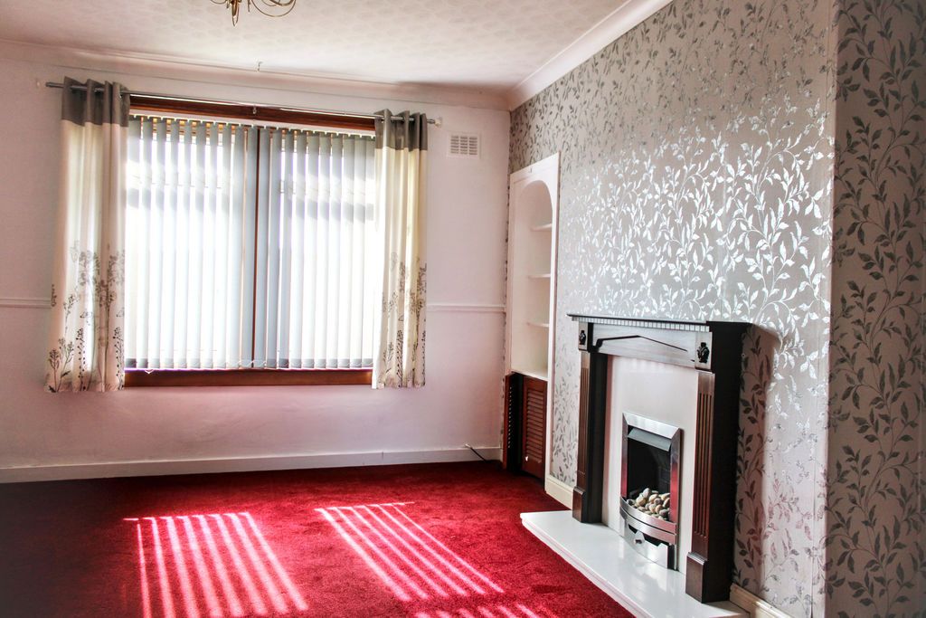 Additional image 2 of 2 bed flat for sale15 Alloa Road, Tullibody FK10