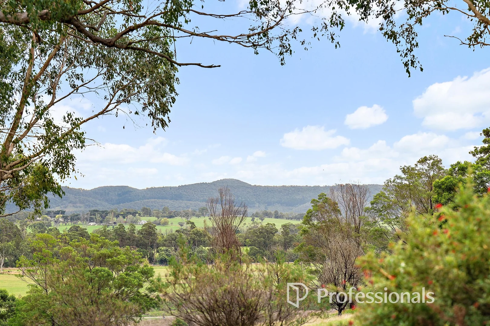 Additional image 18 of 4 Tonnant Court, Lilydale VIC 3140