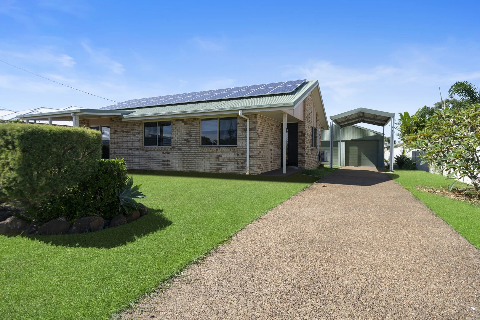 7 Spray Street, Burnett Heads QLD 4670