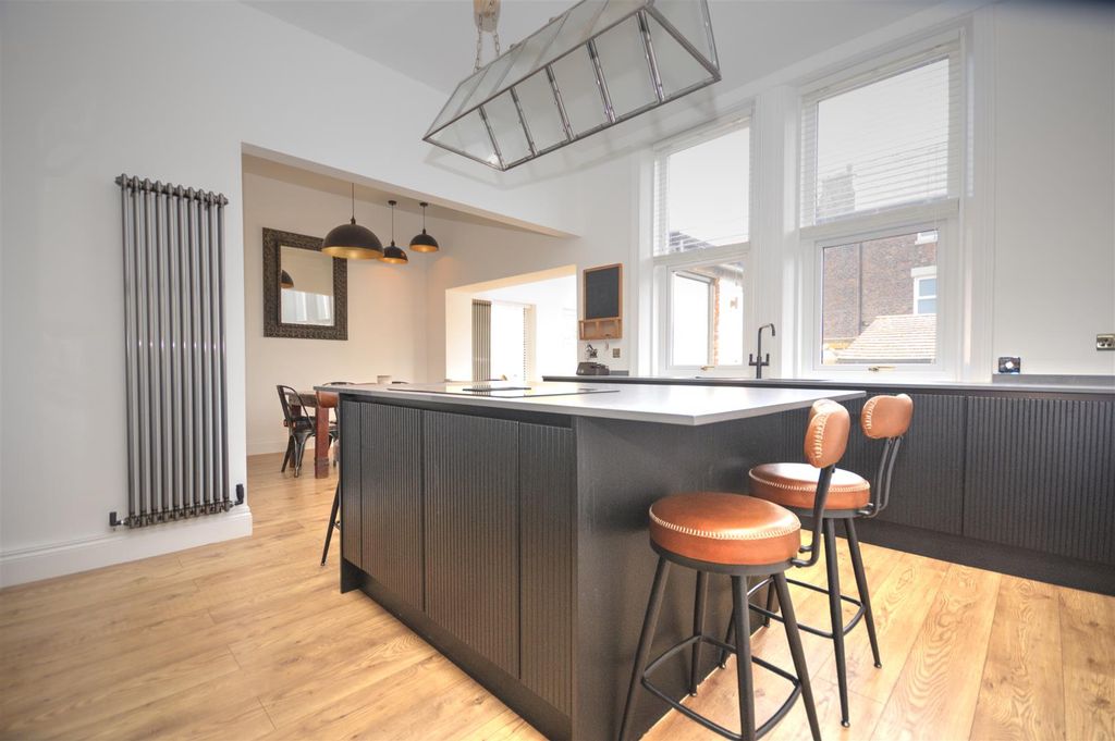 Additional image 8 of 8 bed semi-detached house for saleMerrilocks Road, Blundellsands L23