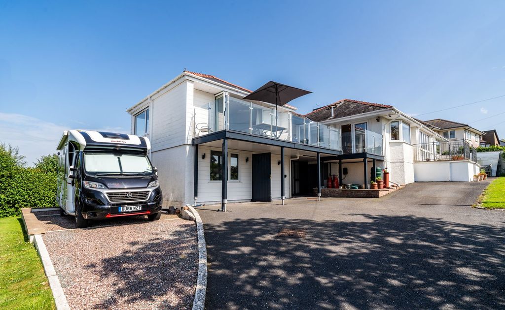 Additional image 2 of 4 bed detached house for saleCrudyrawel, Borth SY24