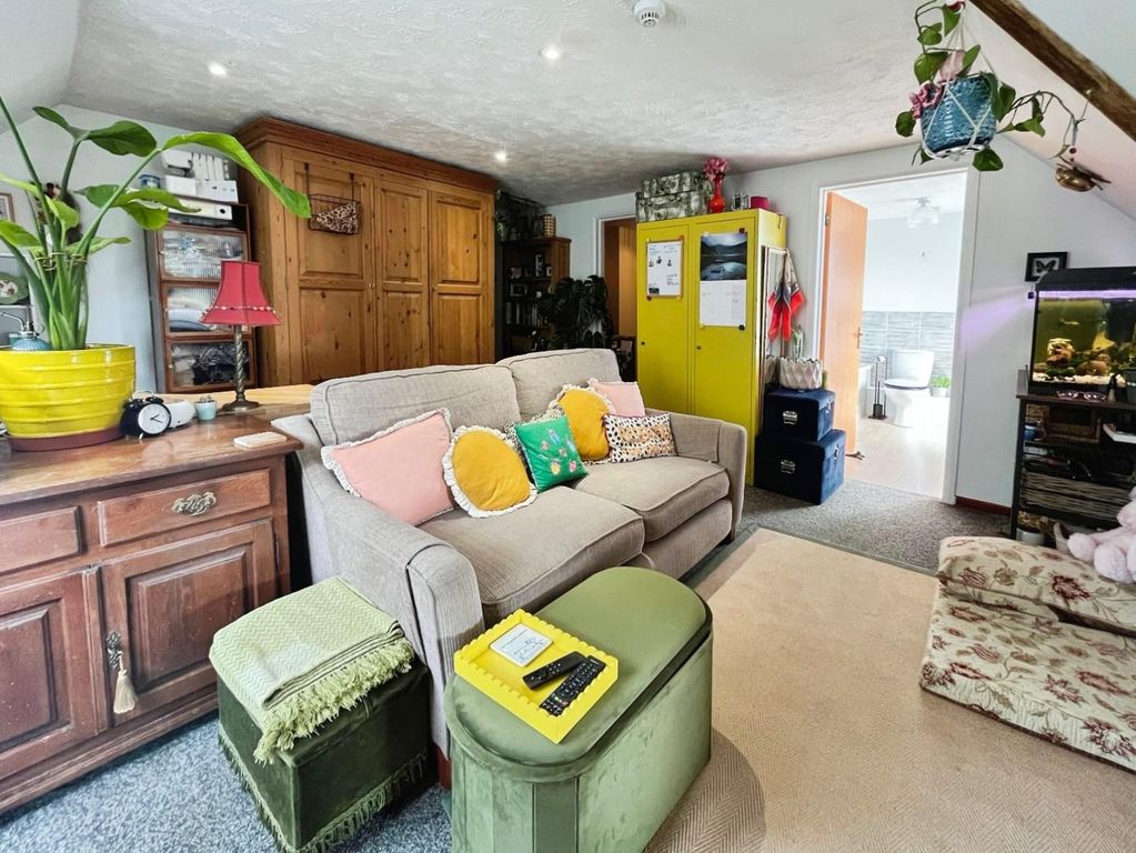 Additional image 6 of 1 bed flat for saleLodge Road, Feltwell IP26