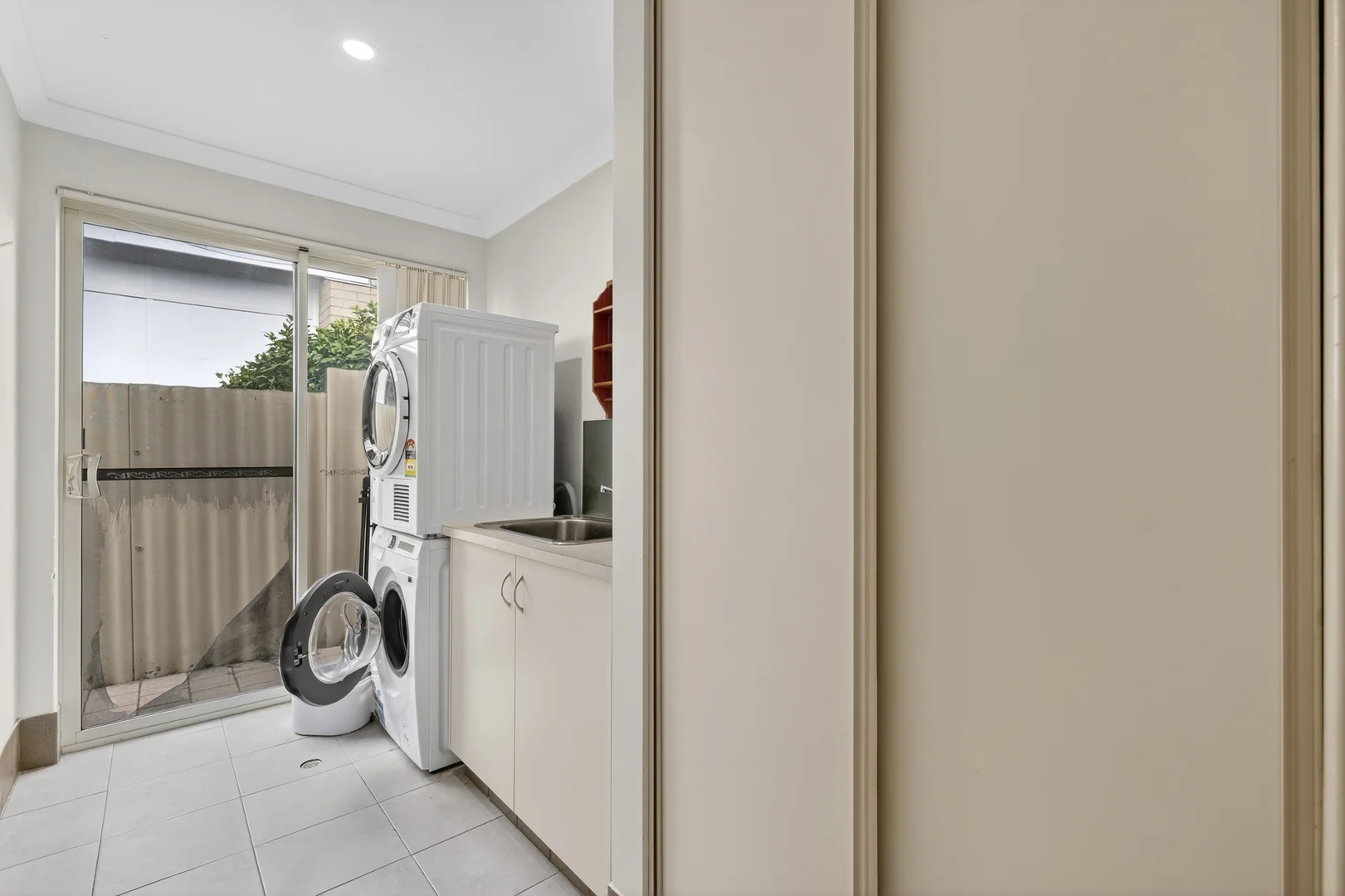 Additional image 14 of 371 Knutsford Av, Kewdale WA 6105
