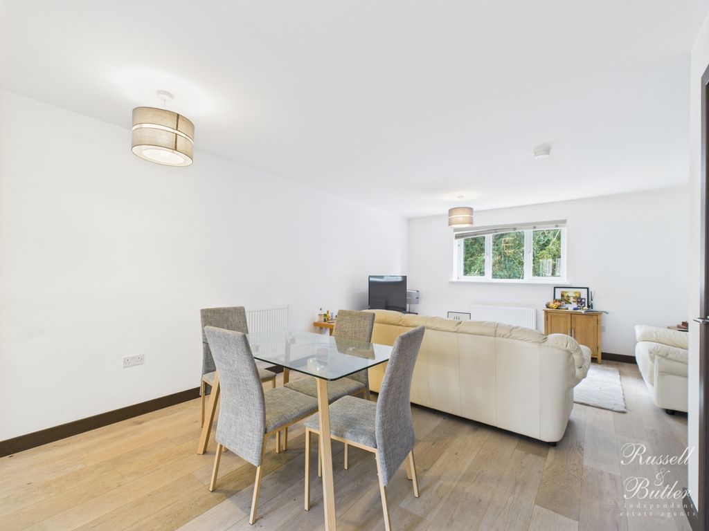 Additional image 6 of 1 bed flat for saleSummerhouse Hill, Buckingham MK18
