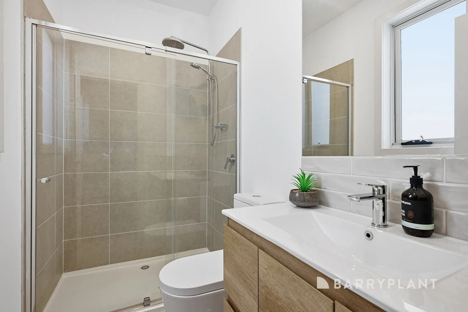 Additional image 8 of 3/15 Wattle Road, Bayswater North VIC 3153
