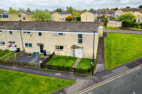 Drake Avenue, Bath BA2