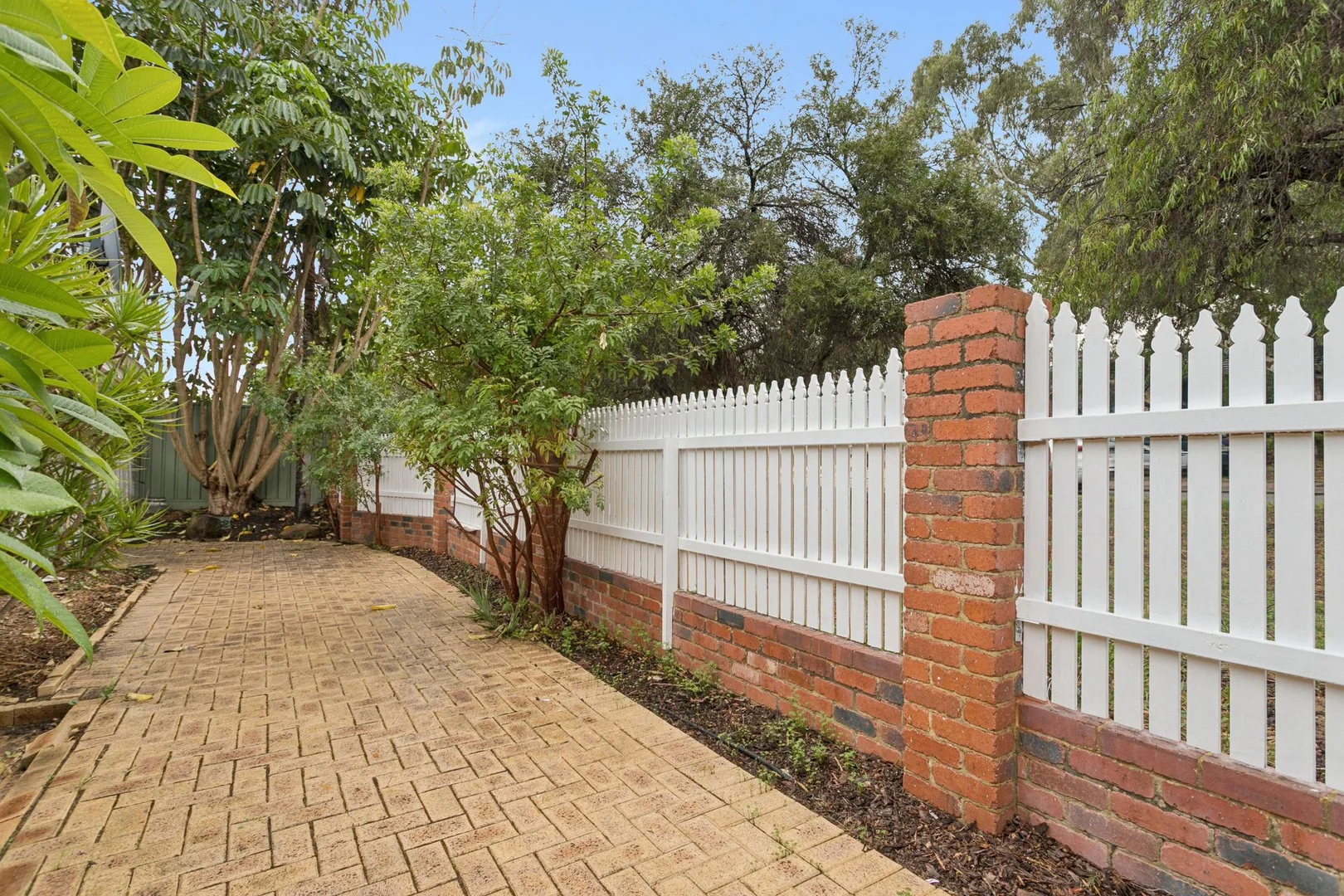 Additional image 2 of 1a Chiswick St, Wembley Downs WA 6019