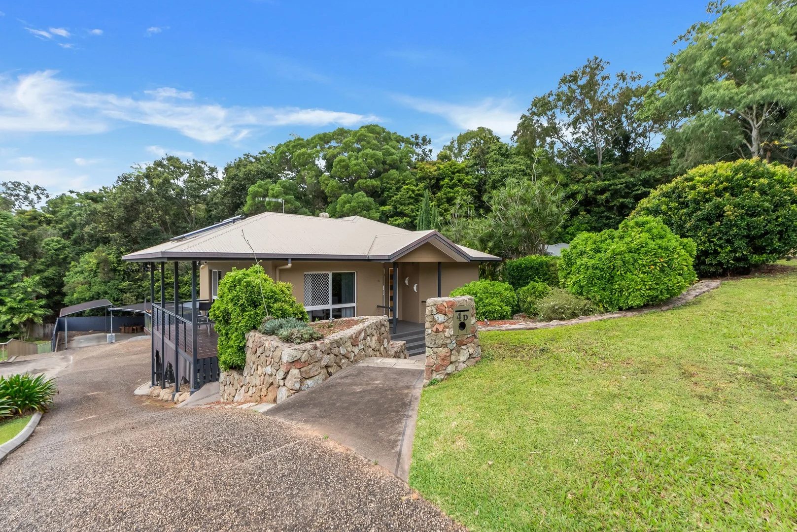 Additional image 2 of 1/4D Trundle Terrace, Whitfield QLD 4870