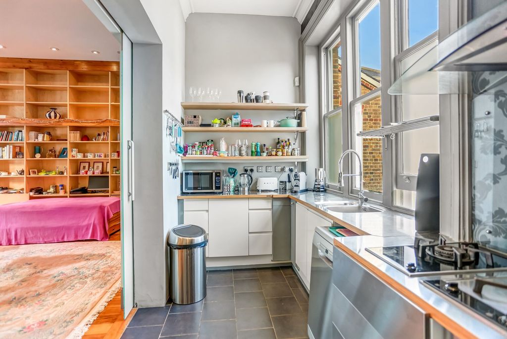 Additional image 13 of 2 bed flat for salePrinces Street, Brighton BN2