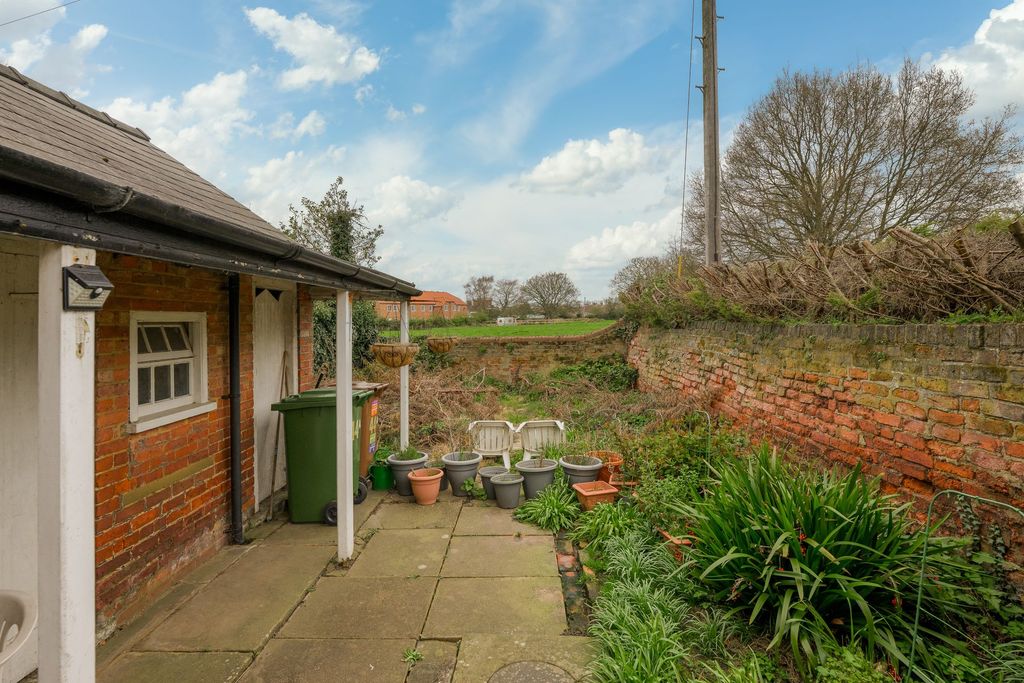 Additional image 10 of 1 bed flat for saleSpilsby Road, Boston PE21