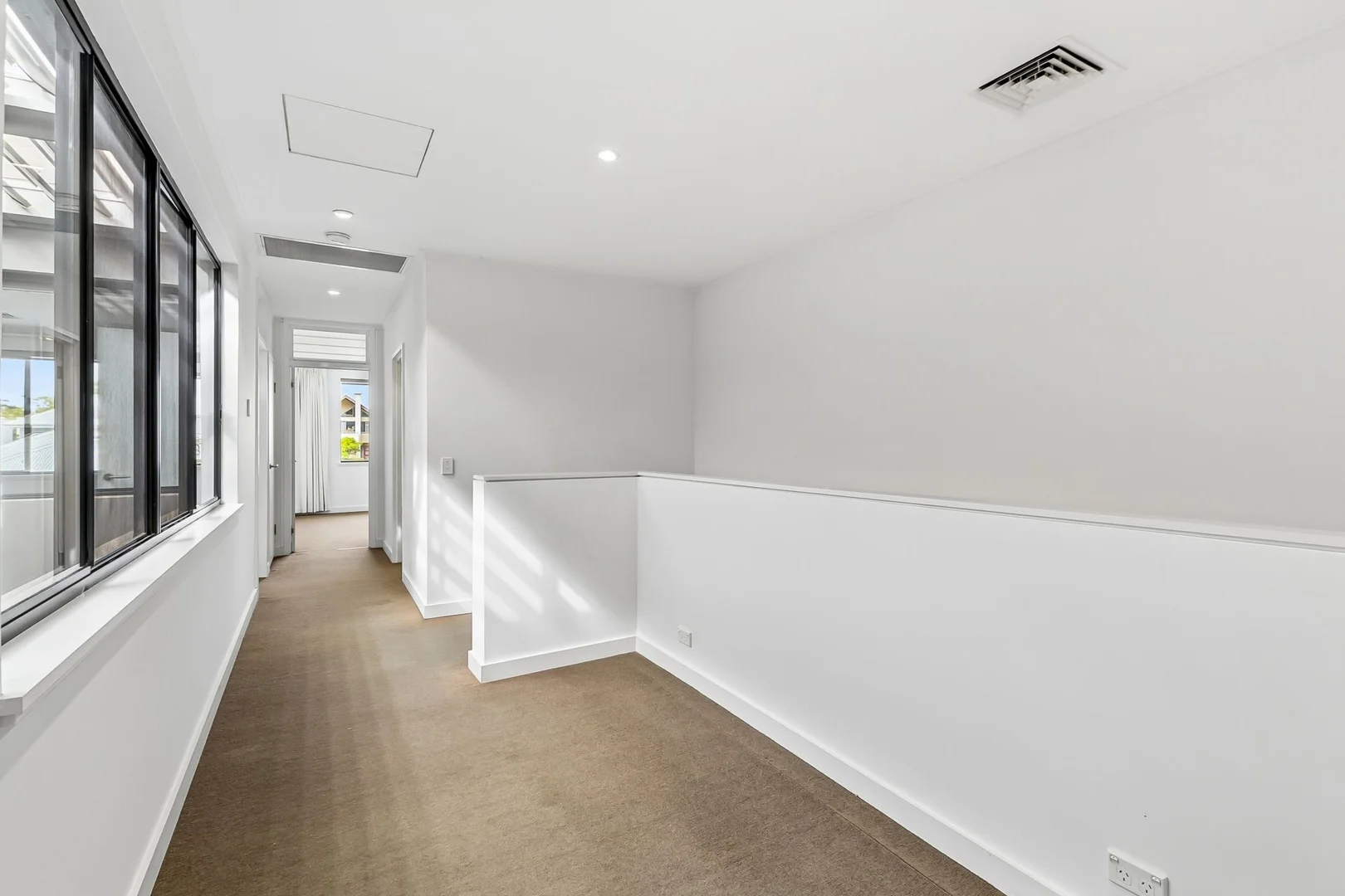 Additional image 12 of 8 Lupin Hill Grove, Nedlands WA 6009