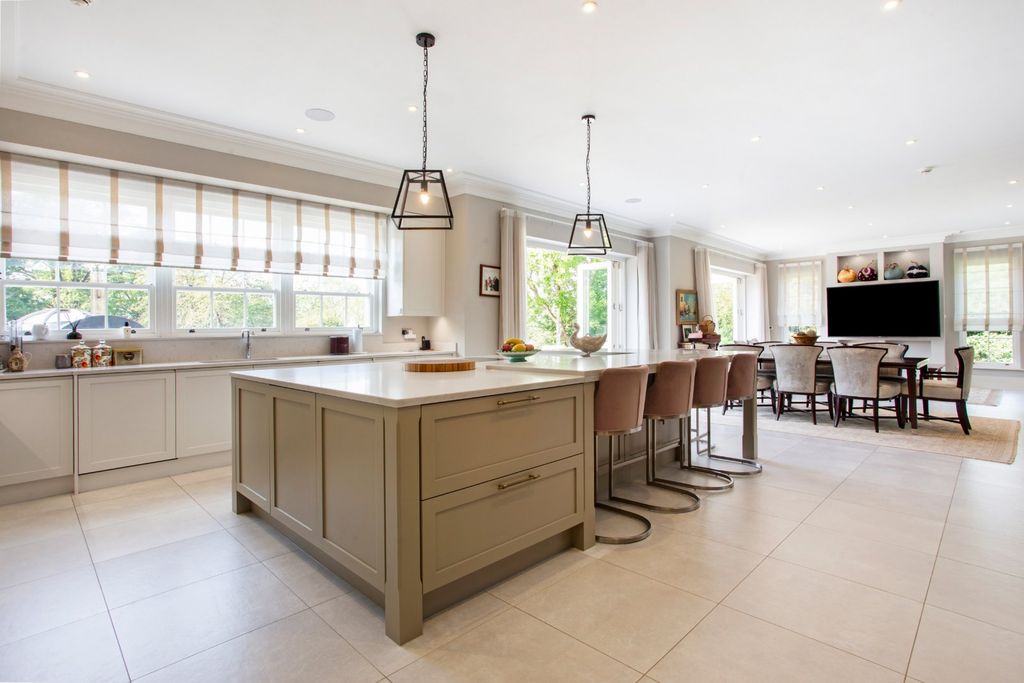 Additional image 2 of 5 bed detached house for saleHawthorn Hill, Warfield, Bracknell, Berkshire RG42