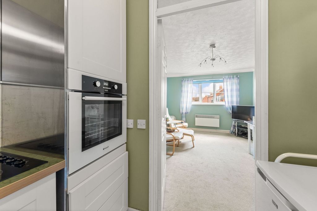 Additional image 6 of 1 bed flat for saleWilloughby Road, Boston PE21