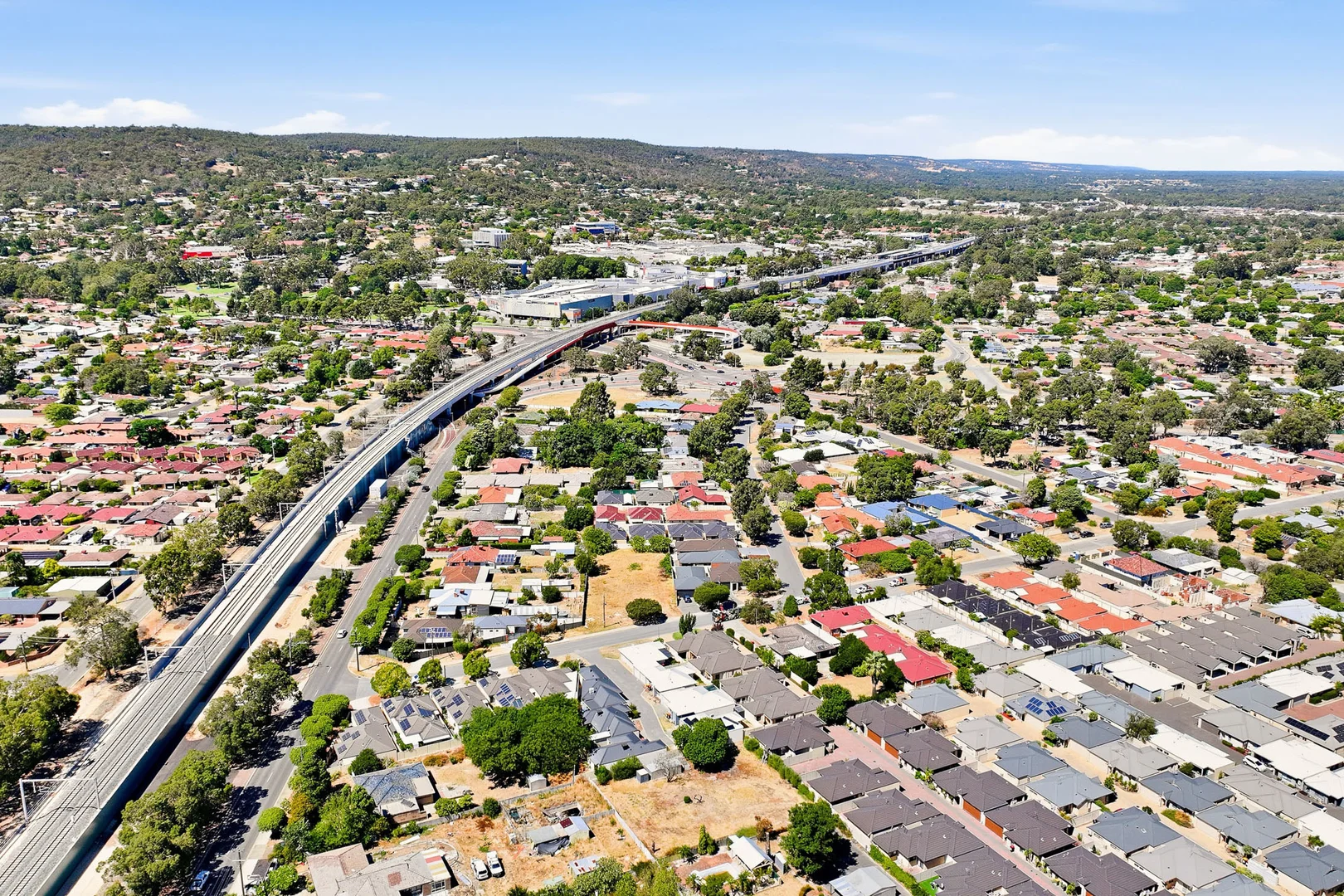 Additional image 31 of 347 Railway Avenue, Armadale WA 6112