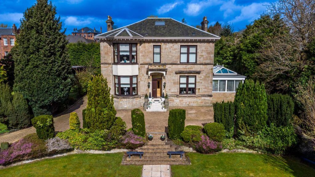 Additional image 2 of 5 bed detached house for saleAntrim, Springhill Avenue, Airdrie ML6