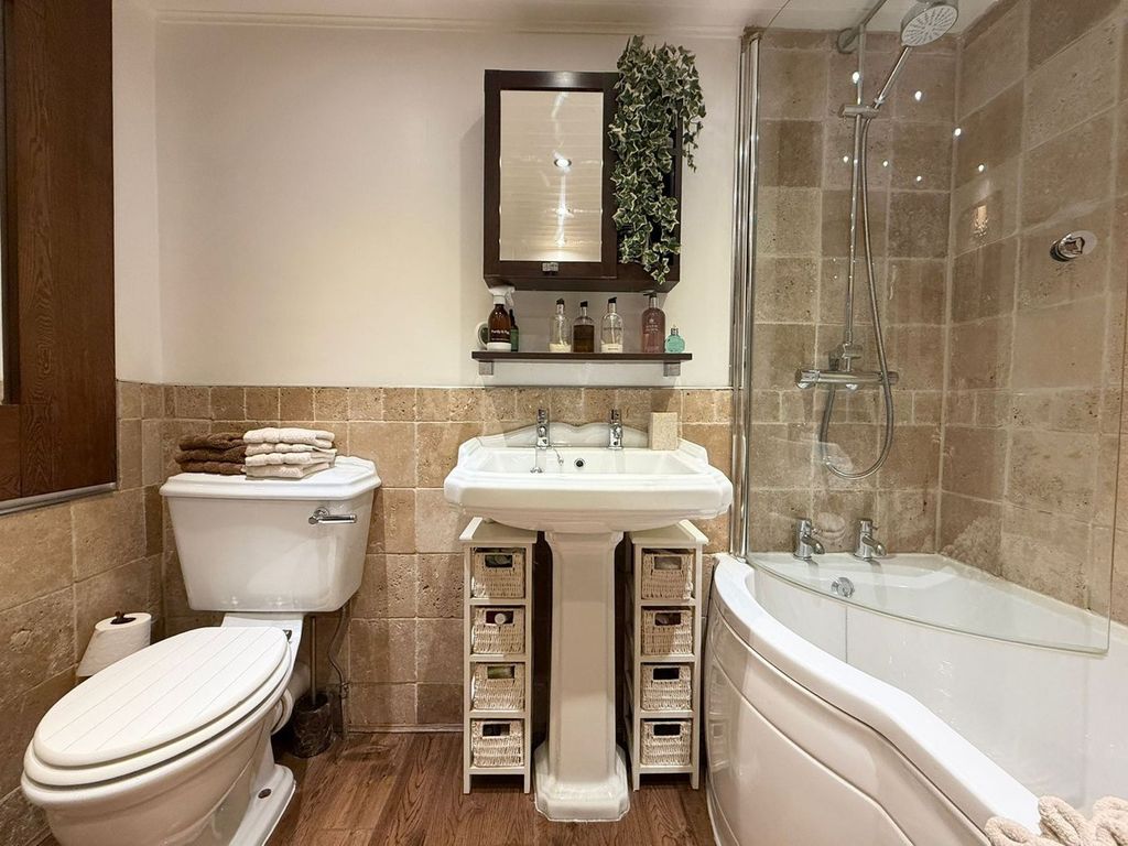 Additional image 10 of 4 bed detached house for saleGlenview Grove, Nab Wood, Shipley BD18
