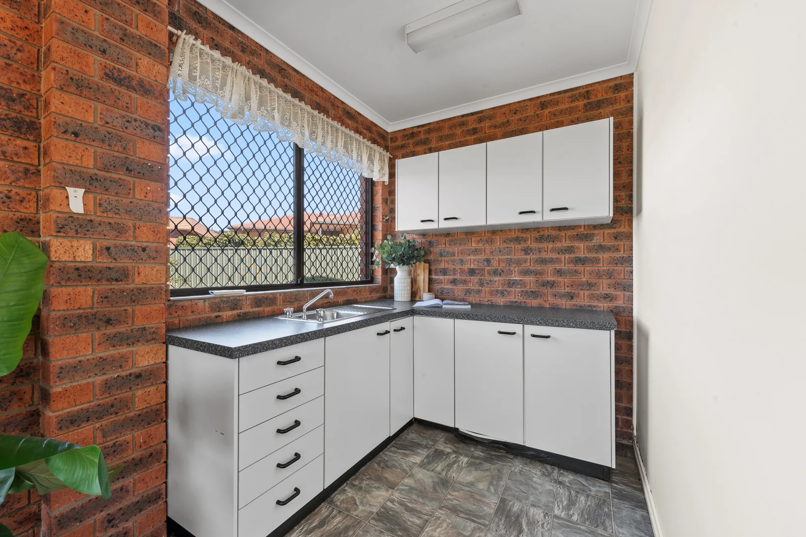 Additional image 4 of 9 Vaughan Close, Karabar NSW 2620