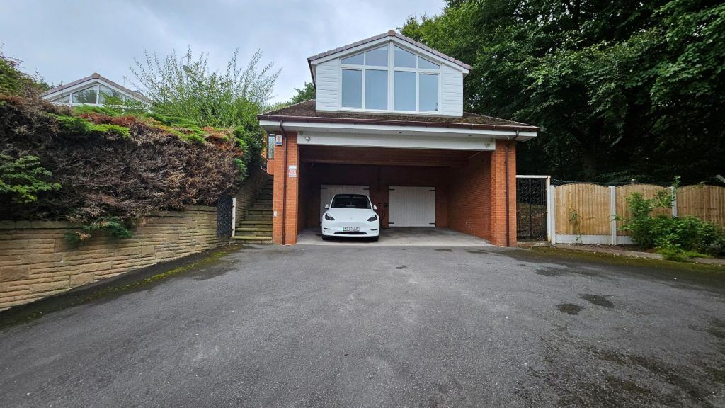 Additional image 35 of 5 bed detached house for sale23 The Glen – Glendower House BL1