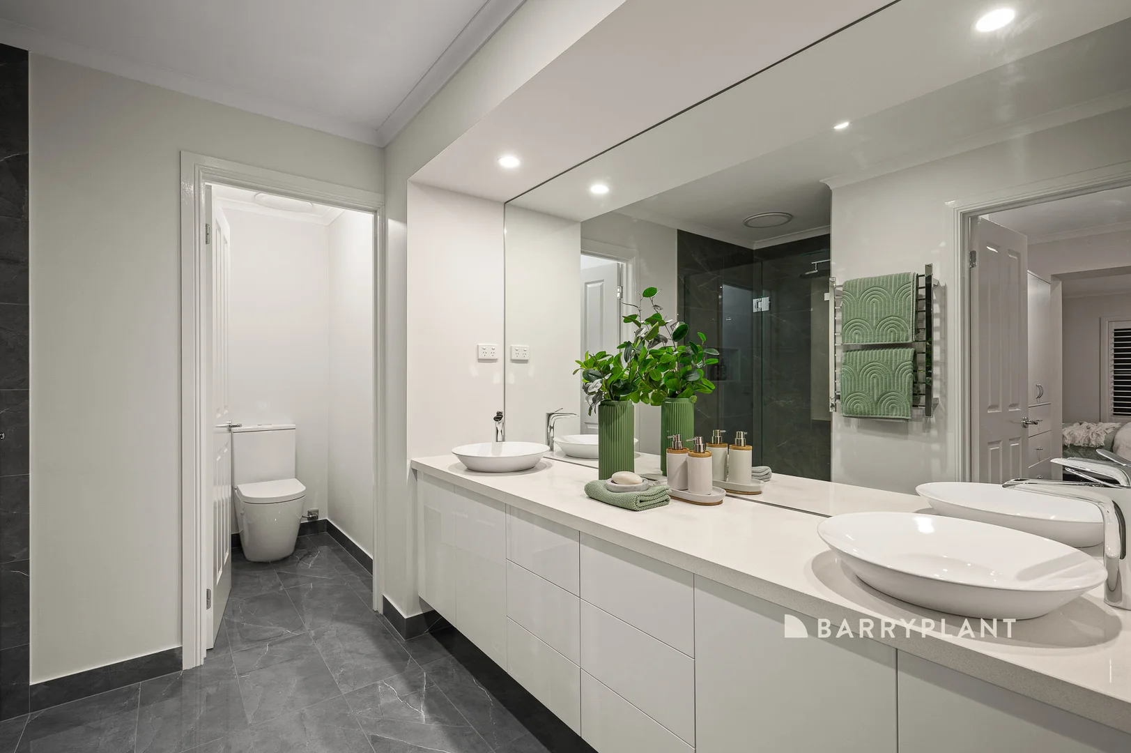Additional image 16 of 4 Sittella Drive, Berwick VIC 3806