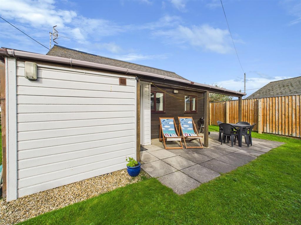 Additional image 11 of 3 bed chalet for saleLeadengate Close, Croyde, Braunton EX33