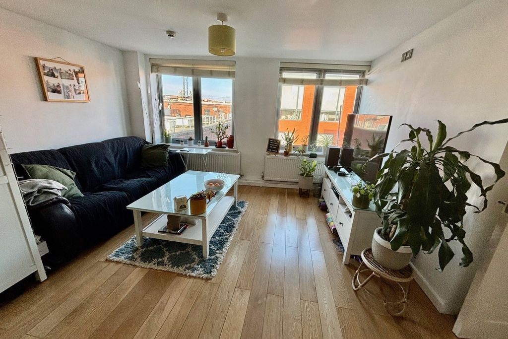 Additional image 3 of 1 bed flat for saleClarke Court, 64 High Street, Egham, Surrey TW20