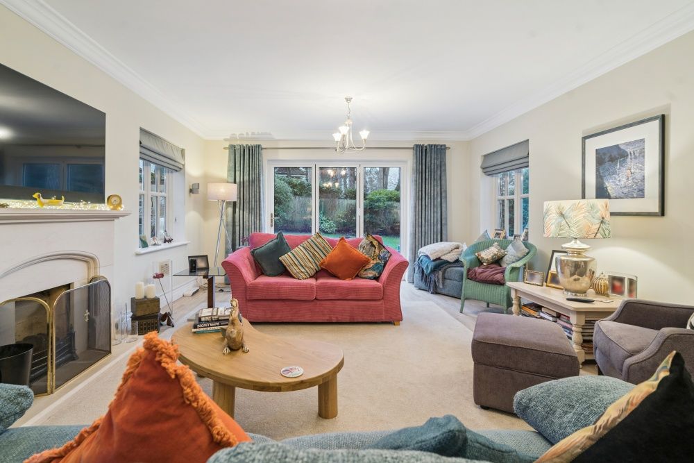 Additional image 5 of 5 bed detached house for saleMaple House, Northern Heights, Bourne End, Buckinghamshire SL8