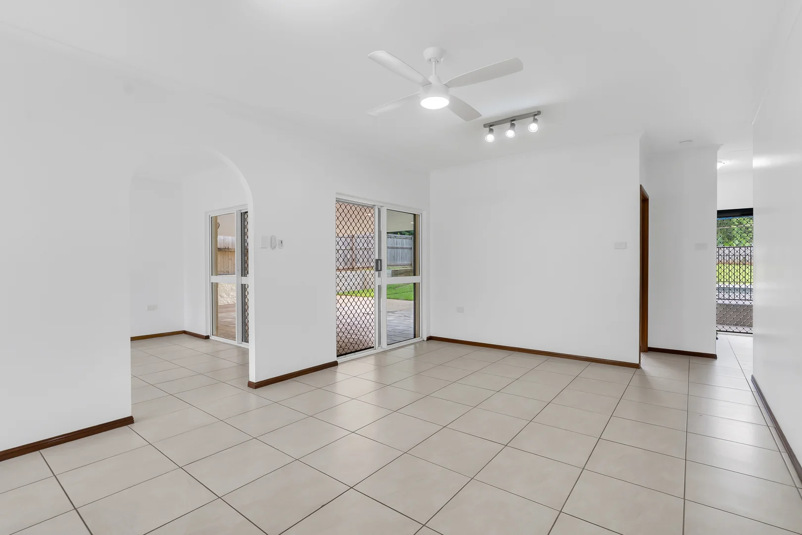 Additional image 7 of 35 Carramar Crescent, Caravonica QLD 4878