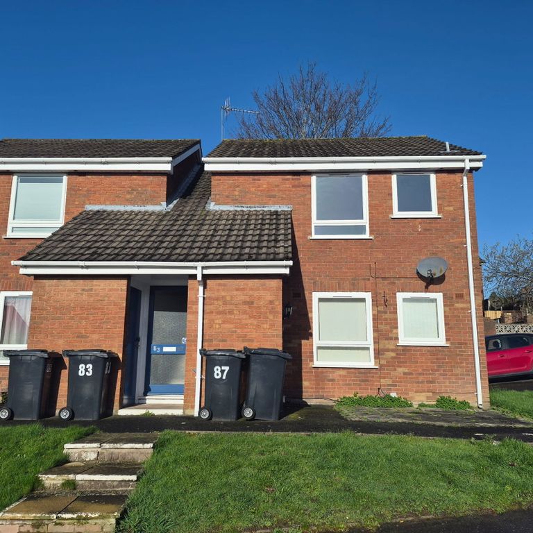 1 bed flat for saleBisell Way, Brierley Hill DY5