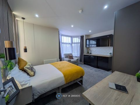 Aylestone Road, Leicester LE2, Room to rent