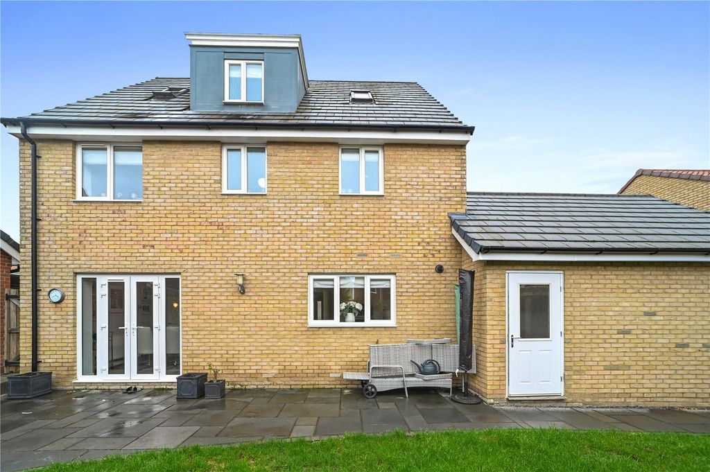 Additional image 24 of 5 bed detached house for saleClark Street, Bishop's Stortford, Hertfordshire CM23