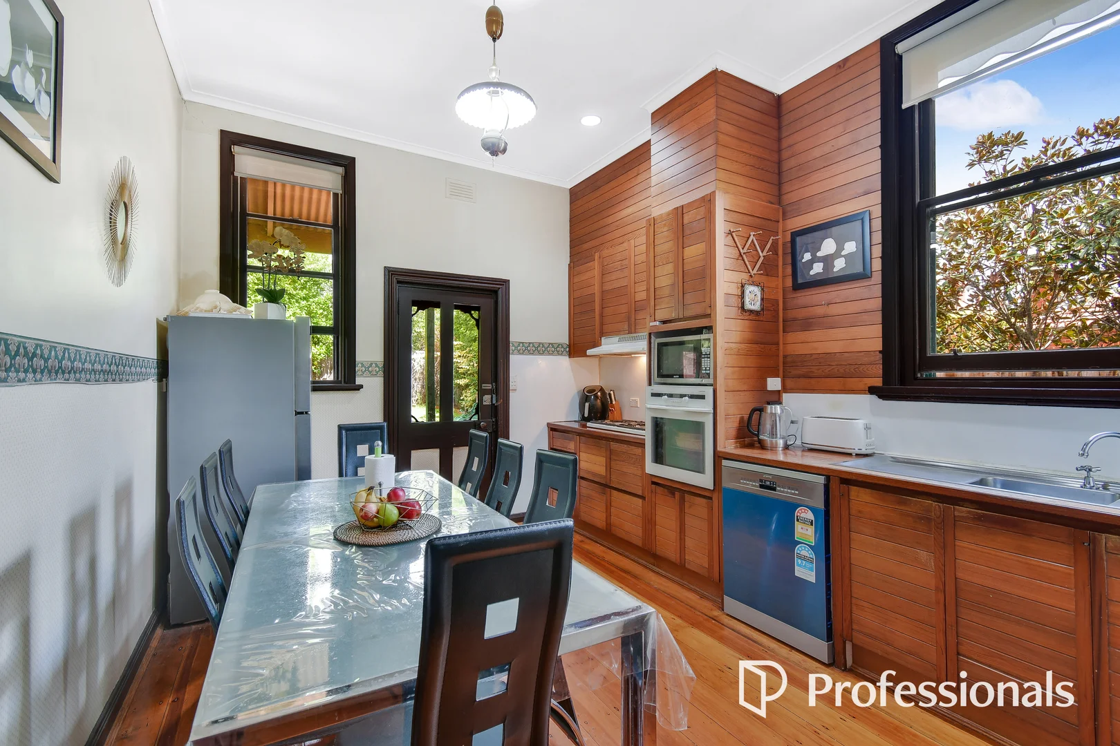 Additional image 5 of 1 Torrington Street, Canterbury VIC 3126