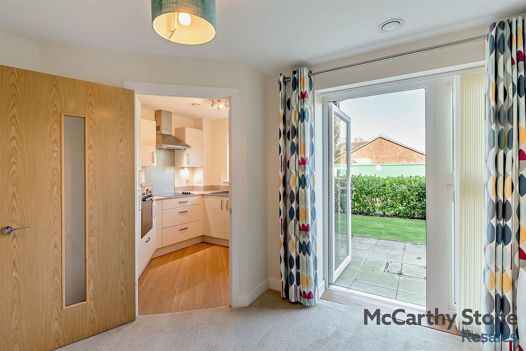 Additional image 4 of 1 bed flat for saleGordon Court, Flood Lane, Bridport DT6